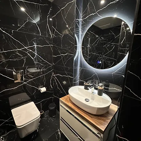 Room Studio * Tirana